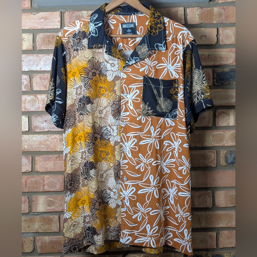 Massive Short Sleeve Rayon Floral Shirt